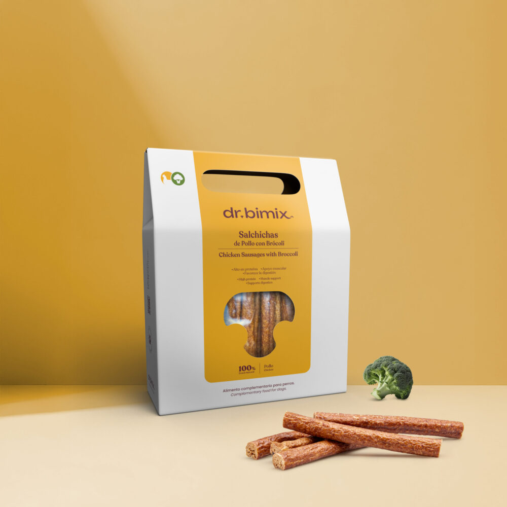 Chicken-Chicken-Sausages-with-Broccoli Chicken Sausages with Scalded Broccoli